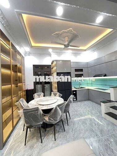 Nhà phố hoàn công kdc Phú Hồng Thịnh gần BigC và làng đại học quốc gia