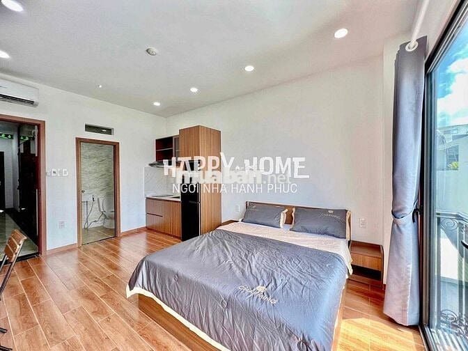 Căn hộ ban công lớn, 45m2 full nội thất mới, ngay tại Nguyễn Công Hoan