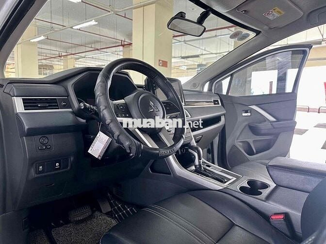 Xpander Cross 2022 màu Trắng Odo 5v5 Có Trả Góp