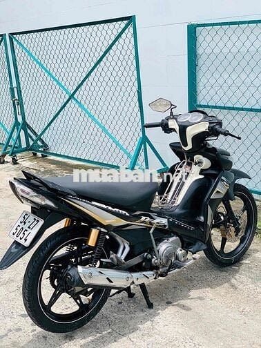 jupiter mâm đĩa biển tp