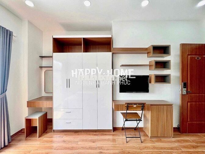 Căn hộ ban công lớn, 45m2 full nội thất mới, ngay tại Nguyễn Công Hoan