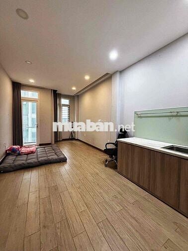🏡 CHO THUÊ NHÀ HẺM XE HƠI – NGUYỄN TRÃI, Q.1 – FULL NỘI THẤT