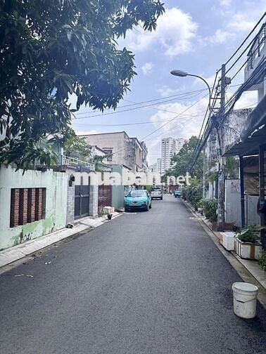Nhà phố trệt lầu tại Phạm Hữu Lầu - Phước Kiển. Shr từng căn.