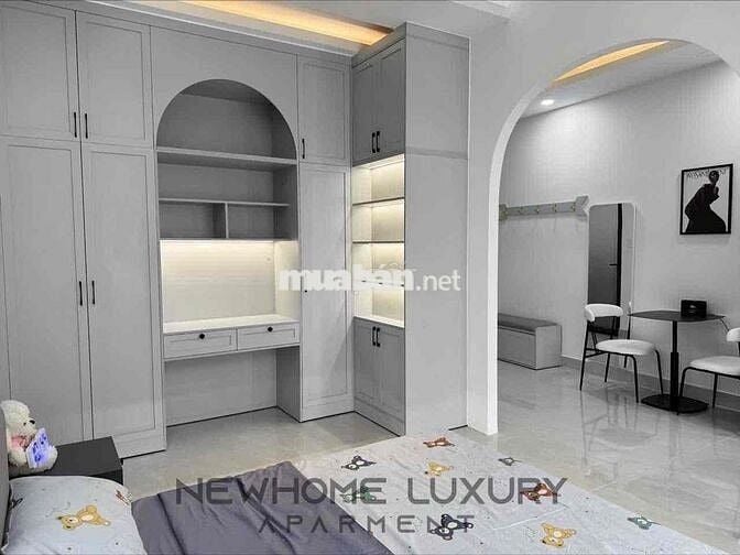 STUDIO BAN CÔNG CAO CẤP NGAY TÔ HIẾN THÀNH - QUẬN 10