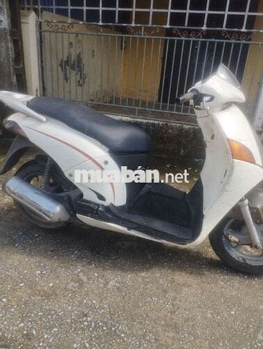 Xe máy Honda @ máy chạy êm bốc