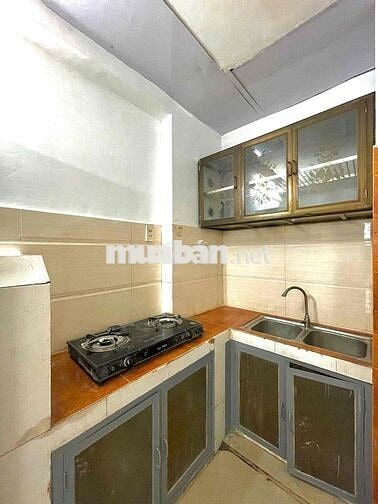 Cho thuê gấp căn hộ dịch vụ giá siêu rẻ quận 3  đầy đủ nội thất phù ho