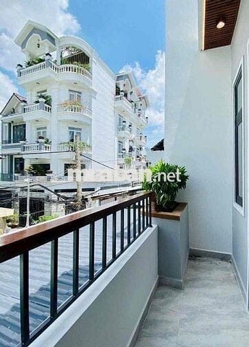 Bán Nhà 3.95x17. hẻm 6m. 3 phòng ngủ. 3wc. chỉ 6.35tỷ