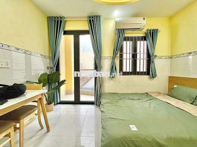 Studio Đầy Đủ Nội Thất, Ban Công Cửa Sổ Thoáng Mát. Ngã Tư Phú Nhuận