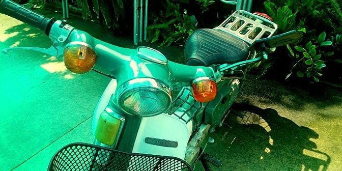 XE CUB 50 - CHO CÁC EM ĐI HỌC - CHƠI XE
