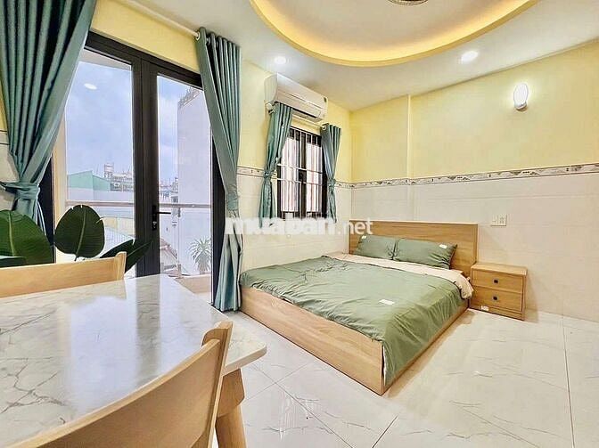 Studio Đầy Đủ Nội Thất, Ban Công Cửa Sổ Thoáng Mát. Ngã Tư Phú Nhuận