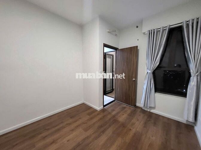 Bán lỗ căn 2PN 68m2 giá chỉ 1,82 tỷ