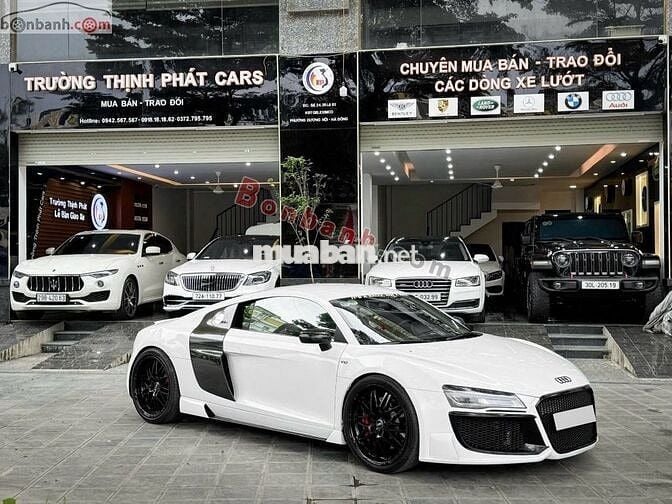 Audi R8 V8-Lăn Bánh Lần Đầu 2009