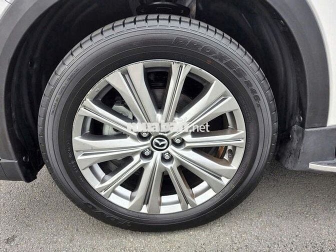 Mazda CX-8 Signature 2.5 AT AWD – Model 2025