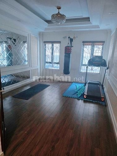 Chính chủ cho thuê nhà 7 Tầng,Thang Máy tại Hồ Tùng Mậu,Mai Dịch 38tr