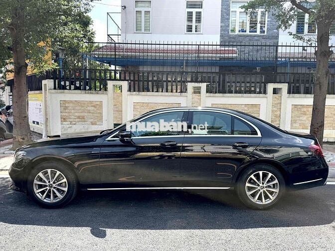 Mercedes Benz E200 model 2019 lướt