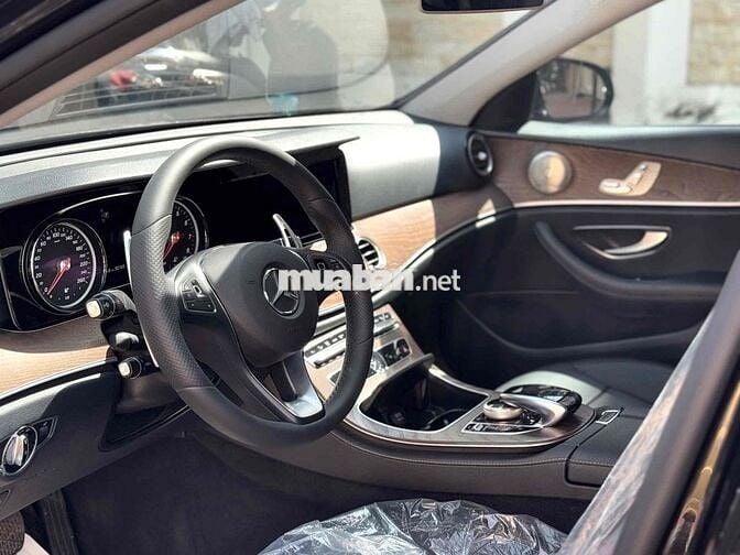 Mercedes Benz E200 model 2019 lướt