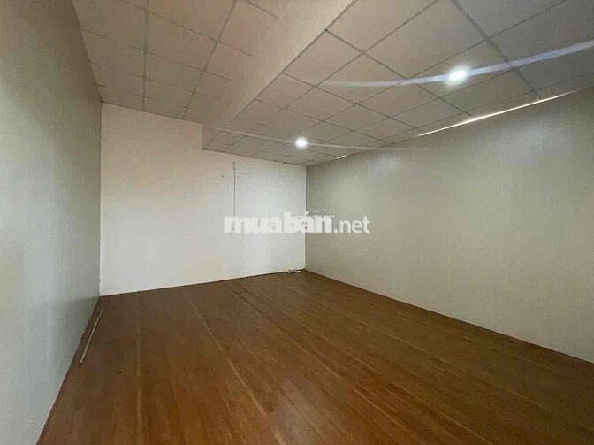 Nhà thuê mặt tiền KD Phan Bội Châu giao Trần Phú