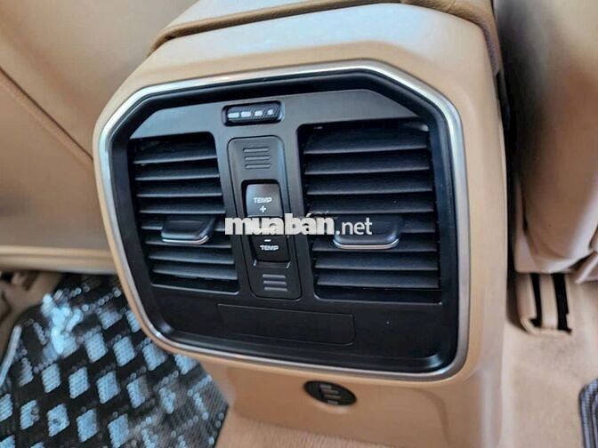Porsche Macan 2017 2.0 - xe chính chủ đi ít giữ kỹ