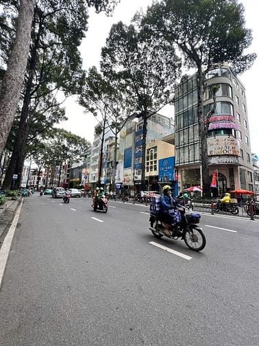 NHÀ 3 TẦNG – MẶT TIỀN NGAY KHU HÀ ĐÔ 3/2, DT 4X18, GIÁ 34 TỶ TL