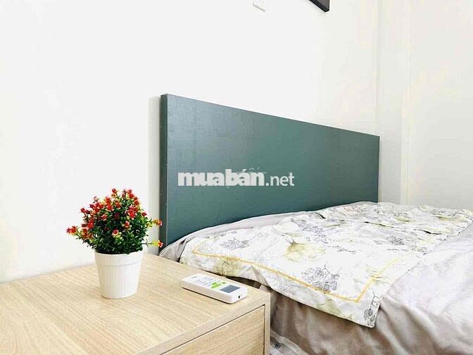 Căn Hộ Cửa Sổ Máy Giặt Riêng Thang Máy Phú Nhuận Gần Phan Xích Long Q1