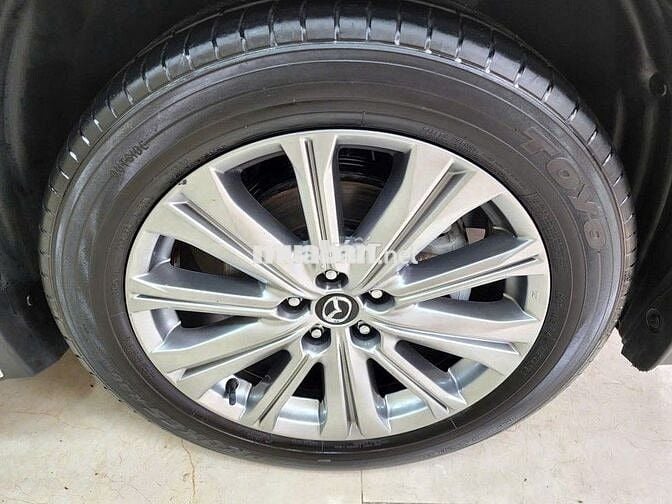 Mazda CX 8 2025 Premium - Xe như mới 99%