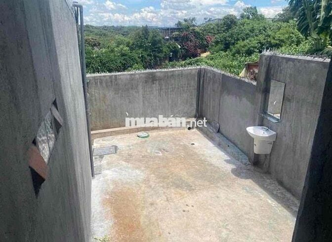 Căn Nhà thuê 6pn hẻm amakhe chỉ 5Tr