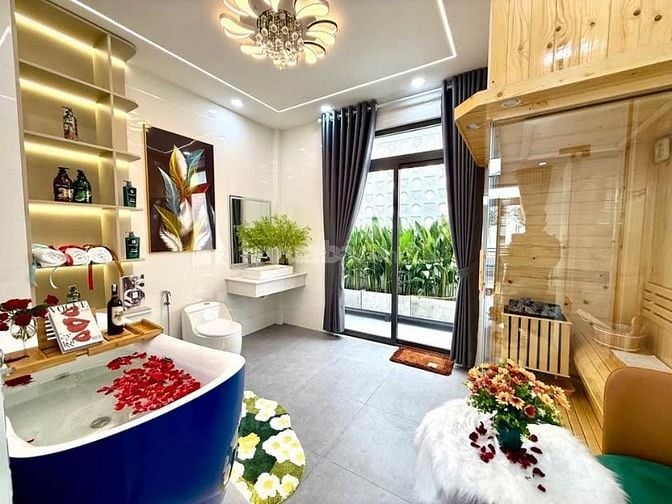 Cô Loan Cần Bán Gấp Nhà Tân Sơn Nhì – 1 Trệt 2 Lầu + ST – Giá Chỉ 4 Tỷ