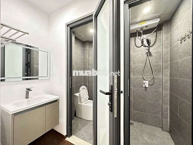 Siêu phẩm CCMN 2n1k 50m2 Full đồ. Máy giặt, ban công tại Nguyễn Khang