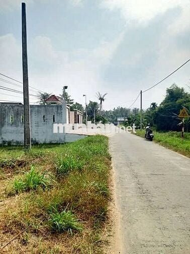 Còn 4 nền f0 sau điện máy Chợ Lớn, giá 390 triệu/ 120m2 thổ cư, lộ oto