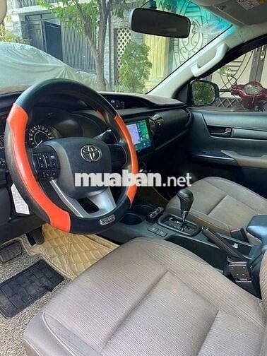 Hilux 2019 2.4E 4×2 AT - 90000 km