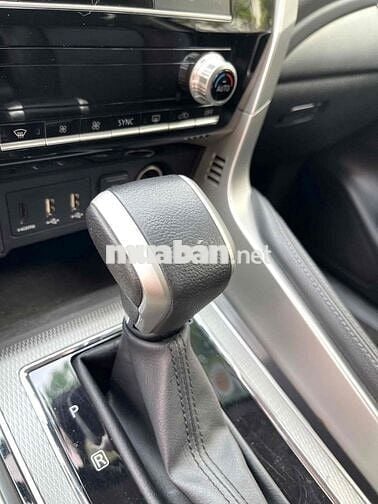 Mitsubishi Pajero Sport 2.4D 4x4 AT sản xuất 2022