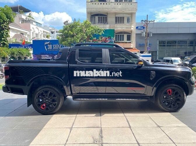 Ford Ranger 2025 Stormtrak 2.0L 4x4 AT - 3300 km