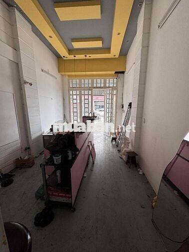 MBKD NGAY ĐƯỜNG NGUYỄN GIA TRÍ ✅ Rộng 100m2🔹Vỉa hè lớn 🔥