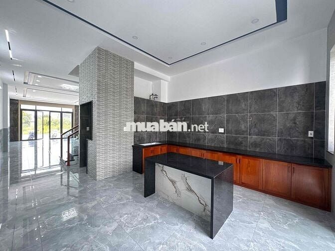 BÁN NHÀ MỚI ĐƯỜNG A4 kdc PHÚ AN 1 trệt 2 lầu giá 5 tỷ 200 triệu