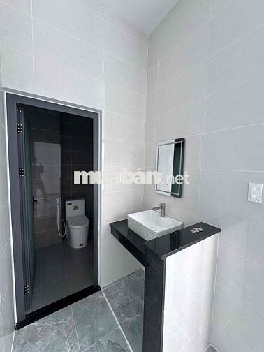 BÁN NHÀ MỚI ĐƯỜNG A4 kdc PHÚ AN 1 trệt 2 lầu giá 5 tỷ 200 triệu