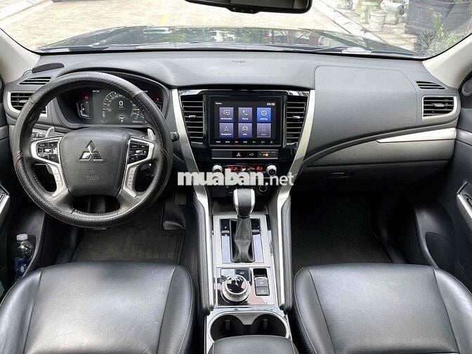 Mitsubishi Pajero Sport 2.4D 4x4 AT sản xuất 2022