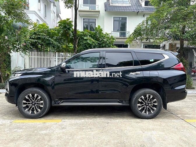 Mitsubishi Pajero Sport 2.4D 4x4 AT sản xuất 2022