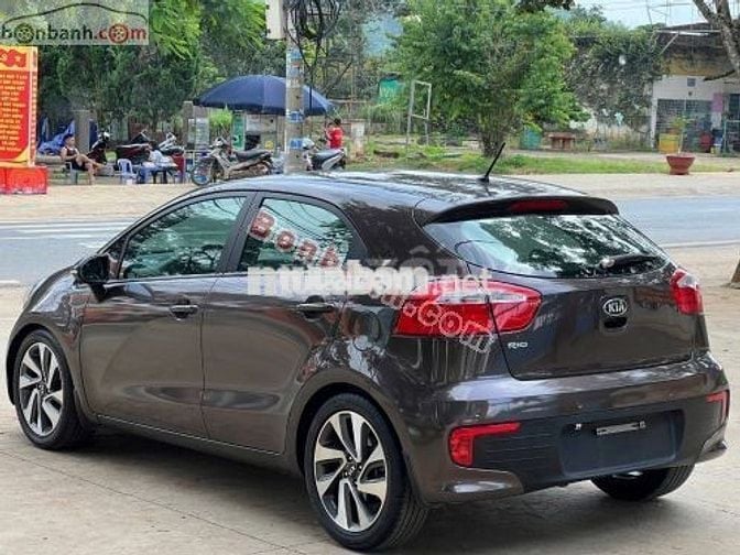 Kia Rio 1.4 AT 2015