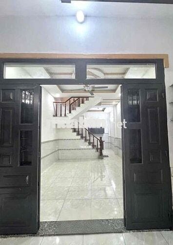 BÂN NHÀ LẦU TRỆT VỪA HOÀN THIỆN BÊN ĐƯỜNG DT743 - DĨ AN