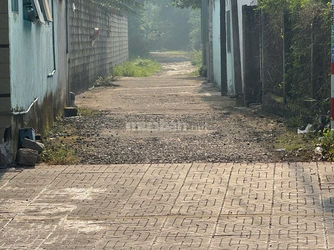 BÁN GẤP LÔ ĐẤT 1 XẸC LÊ THÁNH TÔNG PHÚ MỸ 10 X 21