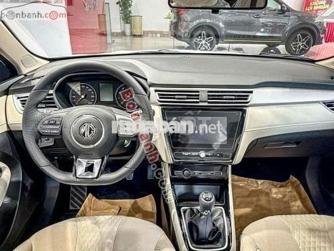 MG 5 1.5 MT 2024