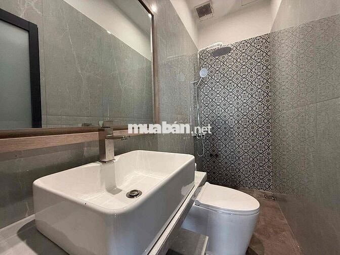 CĂN STUDIO BAN CÔNG FULL NỘI THẤT TẠI TÂN QUY