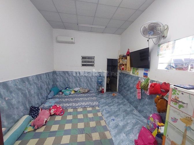  Nhà bán Trường Thọ Thủ Đức 79m² , kinh doanh tốt, giá chỉ 6.7 tỷ