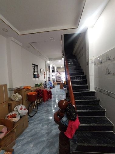 Nhà bán Trường Thọ Thủ Đức 79m² , kinh doanh tốt, giá chỉ 6.7 tỷ