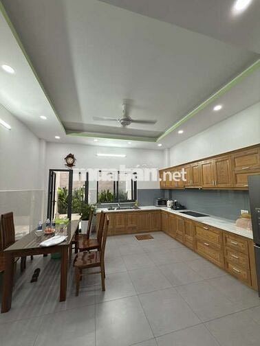 Nhà 4 Tầng Nguyễn Oanh phường 15-Q gò vấp -dt97m2(4×20m) giá 14,6 tỷ