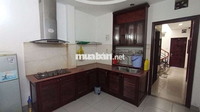 PHÒNG CAO CẤP MẶT TIỀN 68 THĂNG LONG