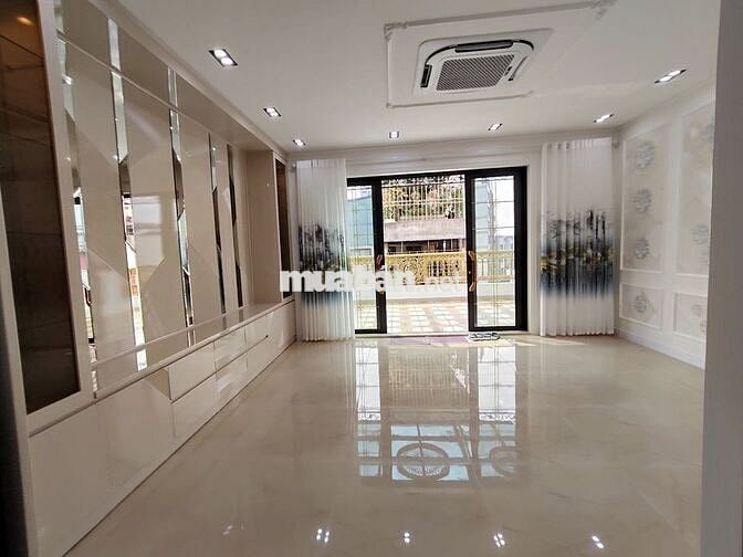PHÂN LÔ -GARA Ô TÔ -THÔNG SÀN-KINH DOANH-60M-6TẦNG-THANG MÁY-ĐÔNG QUAN