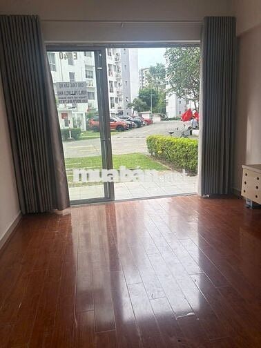 Cho thuê Trệt Ruby 98m 3PN , vị trí đẹp kinh doanh , bao ô xe ô tô