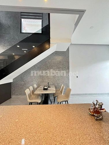 Mình cần bán nhà SHR cách chợ Bến Thành 5km giá 1 tỷ 290 thương lượng