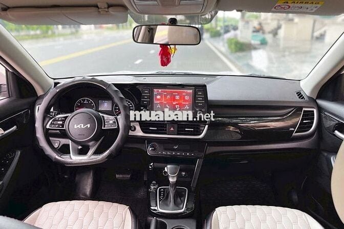 Kia Seltos 2022 Luxury 1.4 AT - 50000 km